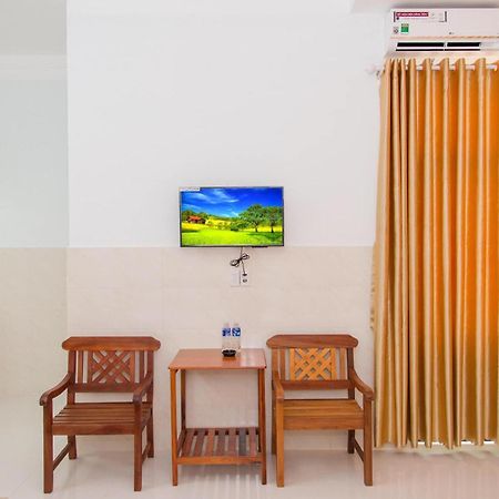 Plei Holang Thu Hien Hotel Pleiku - By Bay Luxury מראה חיצוני תמונה