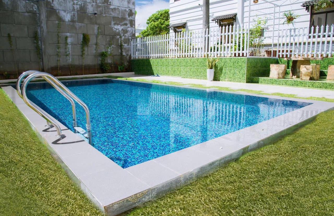 Plei Holang Thu Hien Hotel Pleiku - By Bay Luxury מראה חיצוני תמונה
